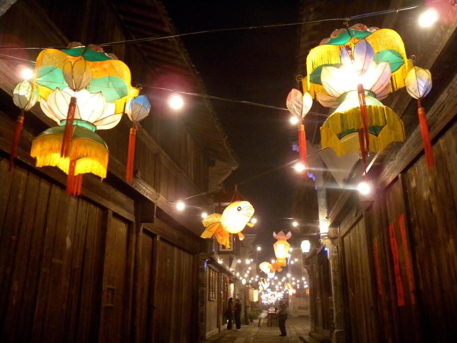 lunar new year lanterns
