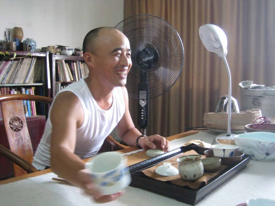 having tea with the artist