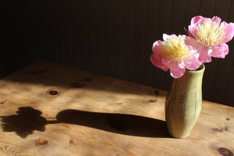 my friend Rachel's vase all the way from Hong Kong to Glasgow